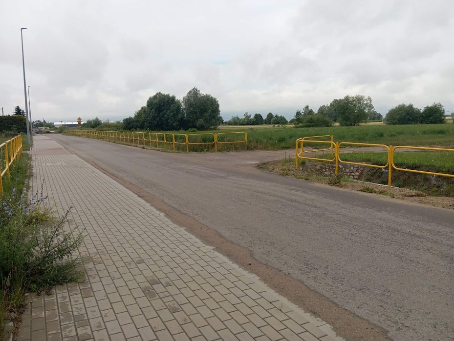 Atrakcyjne działki budowlane 10 arów Jeziorko blisko Łomży