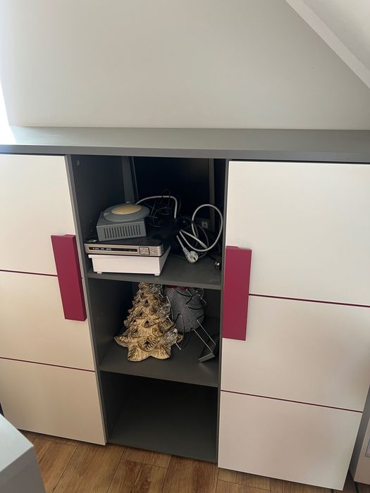 Komplet mebli młodzieżowych