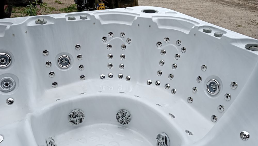 Jacuzzi spa Aeware 3