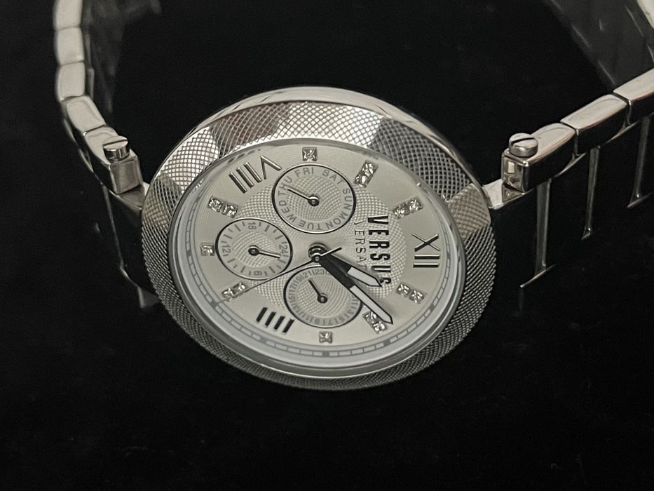 Годинник Versace