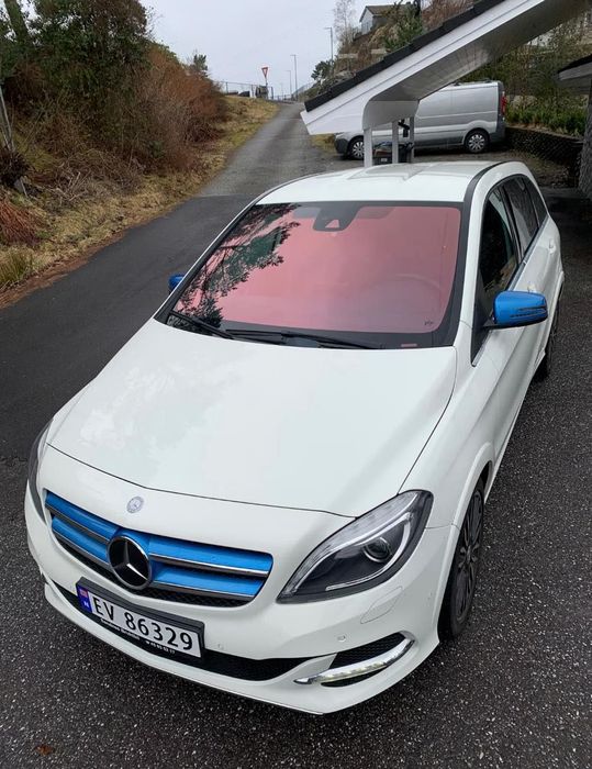 Mercedes B250-e 2016 року з Європи
