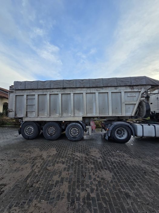 Semireboque Basculante