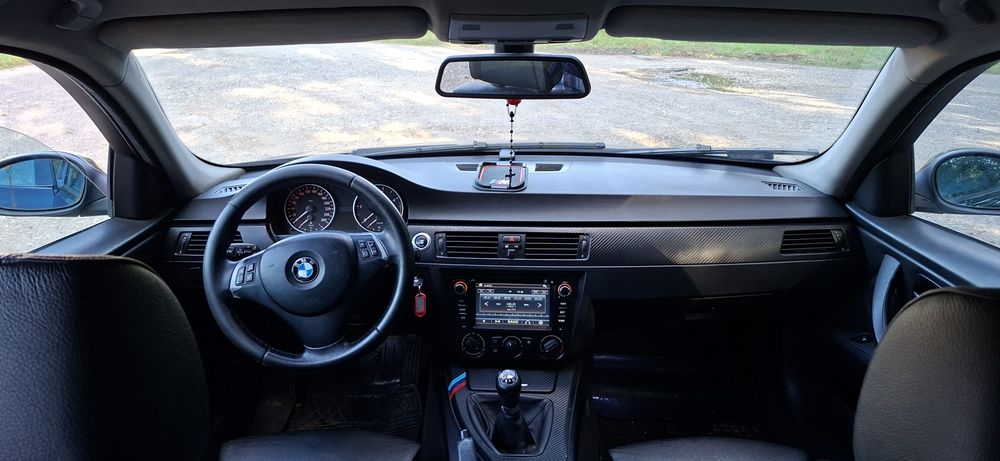 BMW 320d E90 200KM 13 lat w jednych rękach