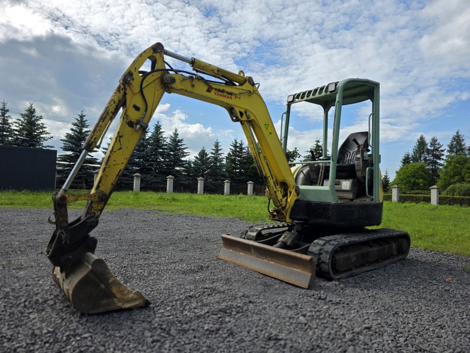 Minikoparka Yanmar Vio 30 rok 2006 waga 3.3 t cena brutto 3 tony koparka
