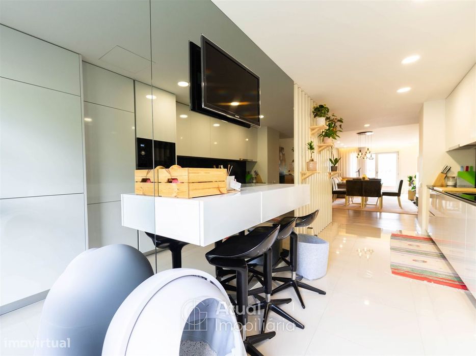Apartamento T2 Venda em Caldas de Vizela (São Miguel e São João),Vizel