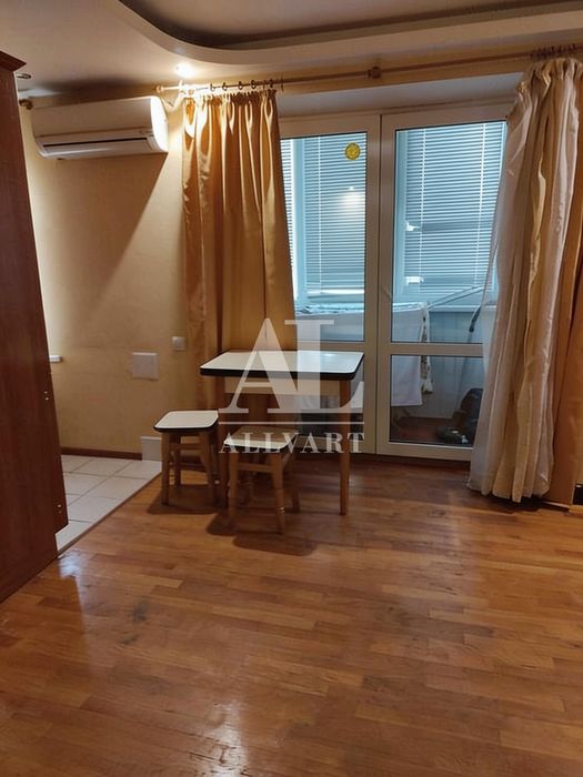 Apartment in Kyiv, Chorna hora, Zvirynets - View 2