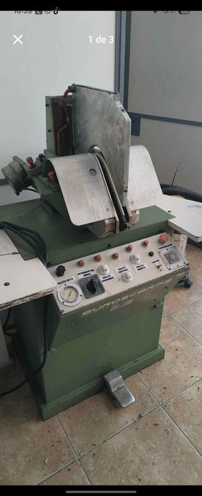 Máquina de vergar gaspea