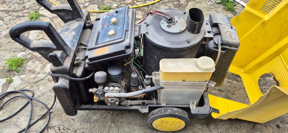 Myjka ciśnieniowa cieplowodna Karcher HDS 600 Ci