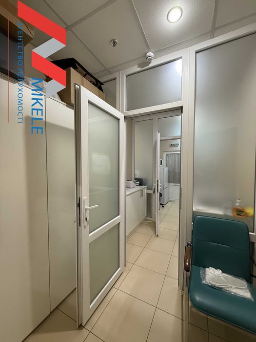 Приміщення 190м2 Дніпровська набережна 25-Б м. Осокорки ТЦ River Mall