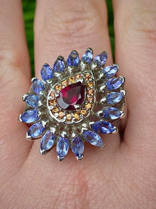 Srebrny pierścionek  z naturalnymi Tanzanitem i Granatem!!!