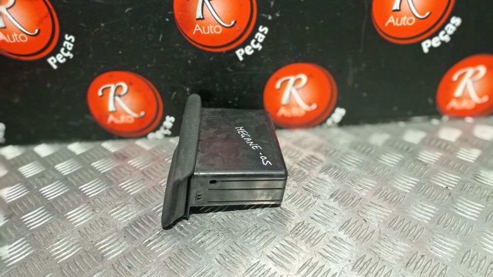 Porta Luvas Inferior Renault Megane Ii Grandtour (Km0/1_)