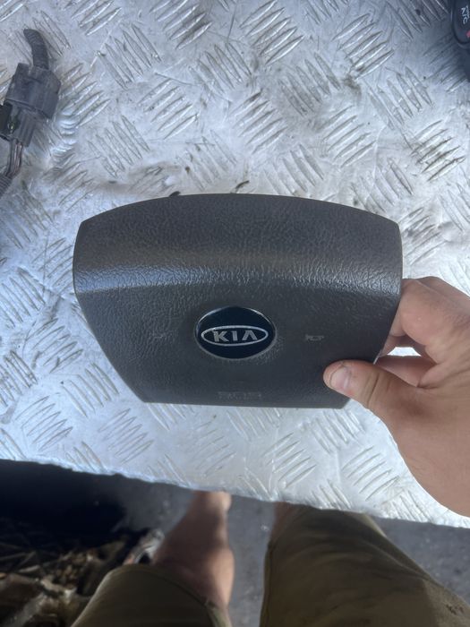 Подушка в руль Киа соренто 05год kia sorento