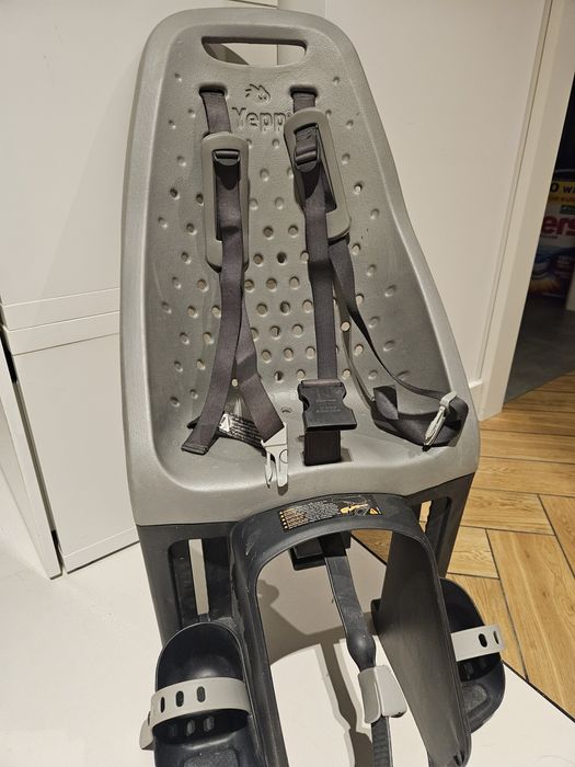 Fotelik rowerowy yeep maxi thule