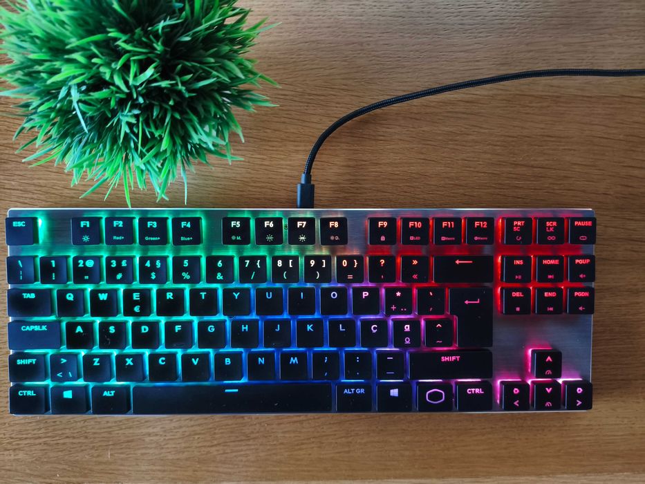 Cooler Master SK630 (Tenkeyless, Low Profile, RGB)