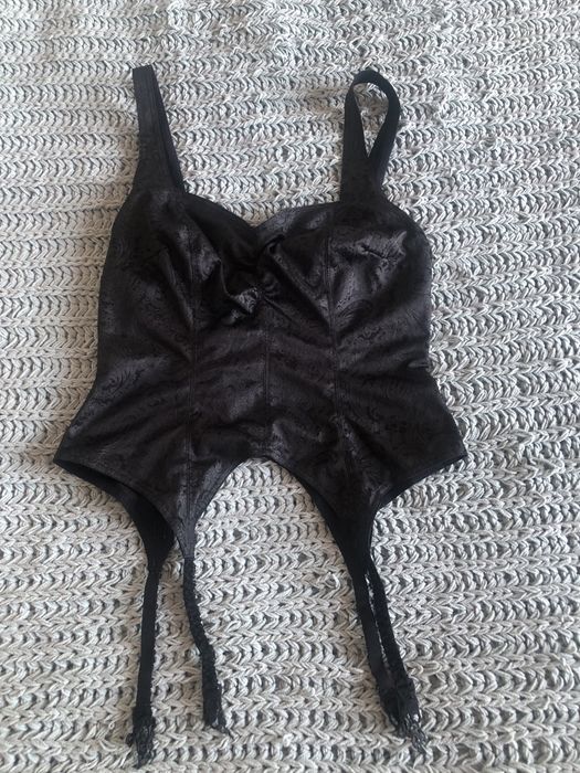 Czarny gorset do poncxoch pas w bdb stanie