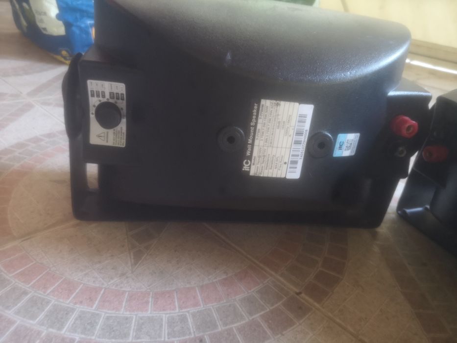 Par de Colunas ITC T-775H  – 100w com Suportes