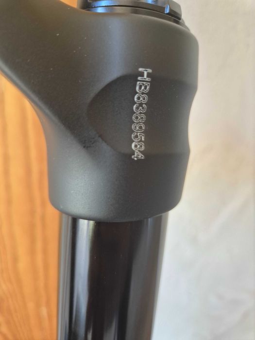 Manitou Mezzer Expert 27,5" 180mm boost tapered