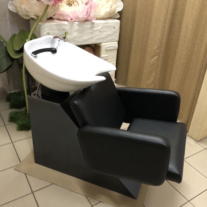Мийка і крісло перукарське в комплекті