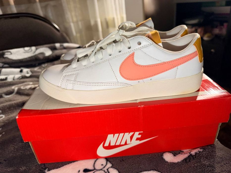 Жіночі Кросівки Nike