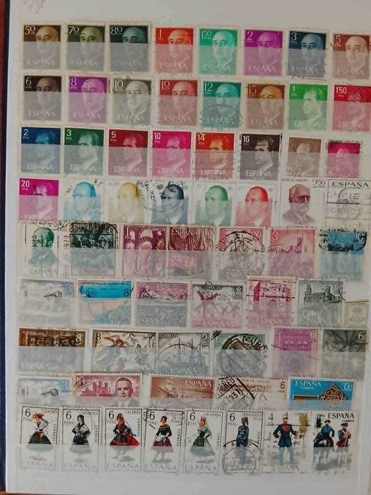 Lote de 117 Selos da Espanha Todos Diferentes.