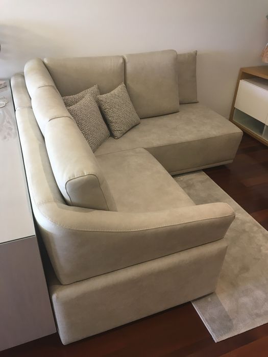 Sofá de Canto com 2m de largura como novo