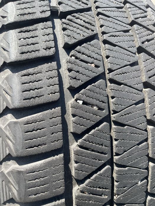 235/55/20 bridgestone dmv2