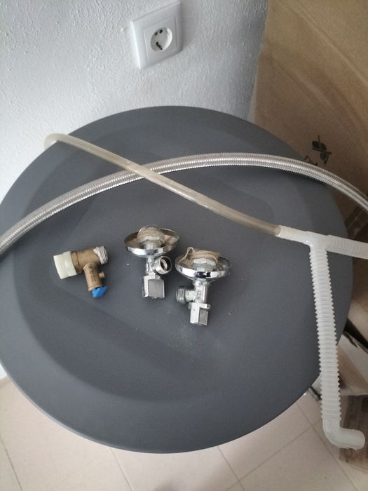 Termoacomulador Ariston Lydos WiFi 100L