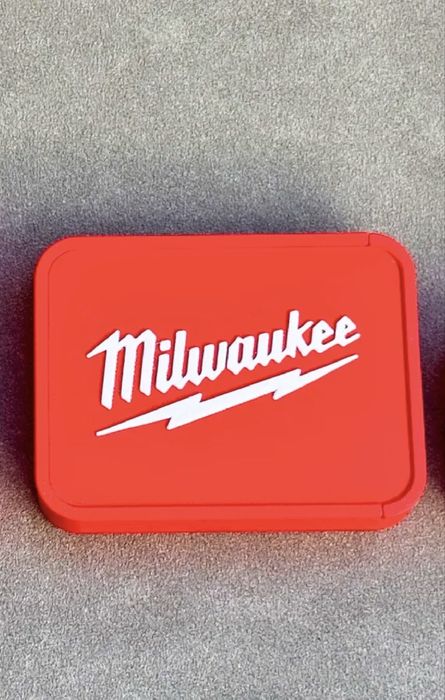 Коробка Milwaukee 80x60x15mm.