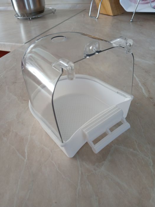 Купалочка для попугайчика