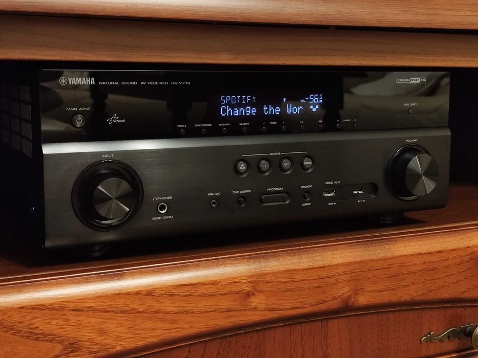 Amplituner kina domowego Yamaha RX-V779