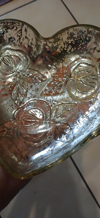 Продам конфетницу.