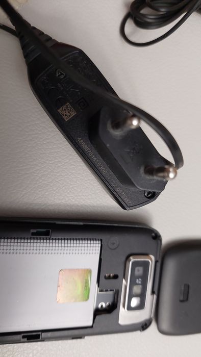 Telefon NOKIA E63-1