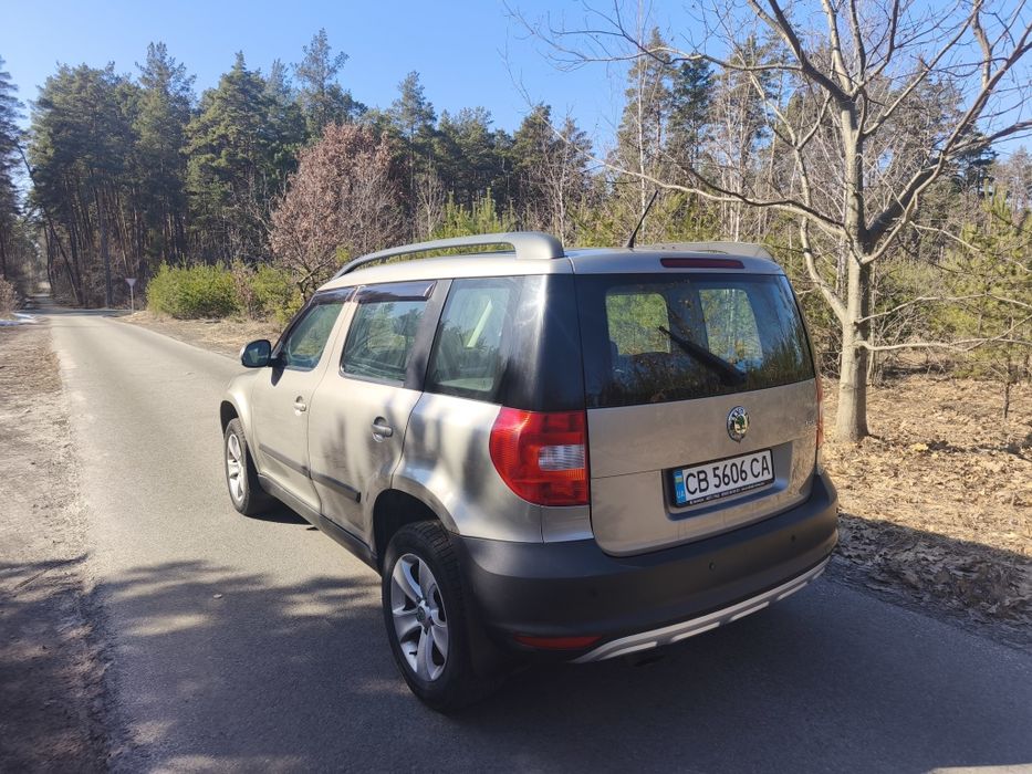Skoda Yeti 2012 1.2аппп.офіційна