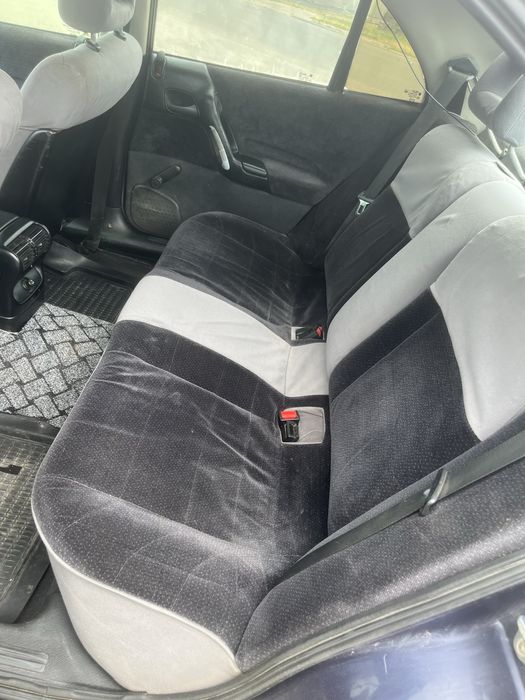 Opel Omega 2.0 16v