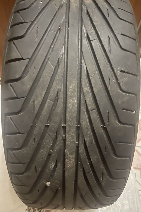 Комплект шин 235/45/18 Triangle TR968