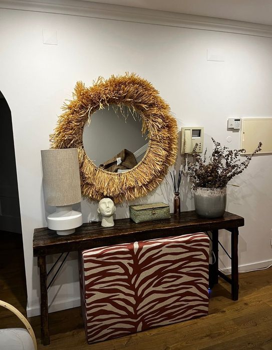 Espelho Hall de entrada em Ráfia