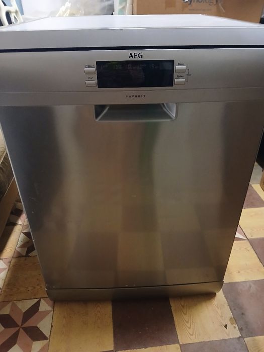 Maquina de Lavar louça AEG