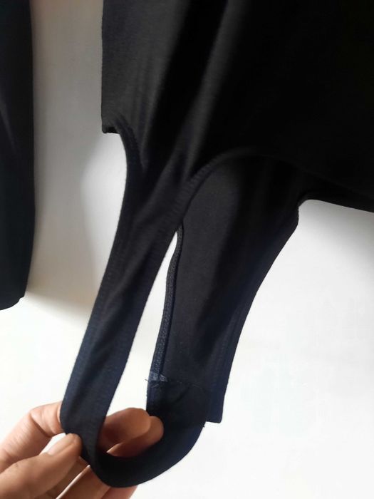 Czarne body stringi krzyżowane plecy dekolt ASOS XS wiskoza