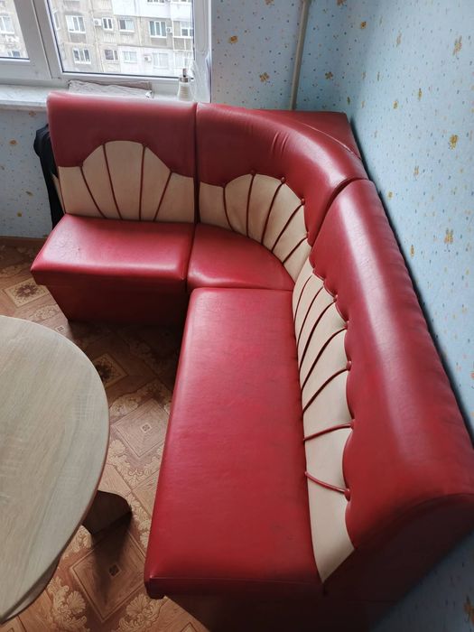 Продам Кухонний уголок