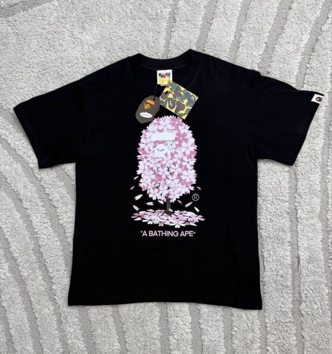 Футболка A Bathing Ape (BAPE) Sakura