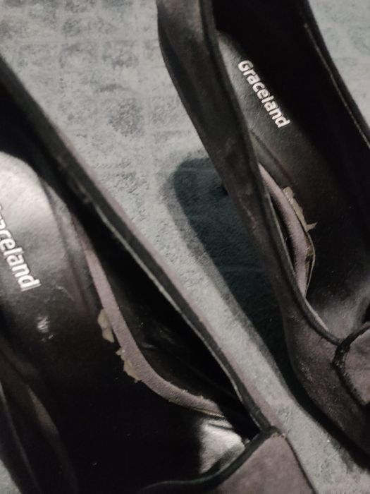 Szare grafitowe zamszowe szpileczki kokardka r 42 Graceland