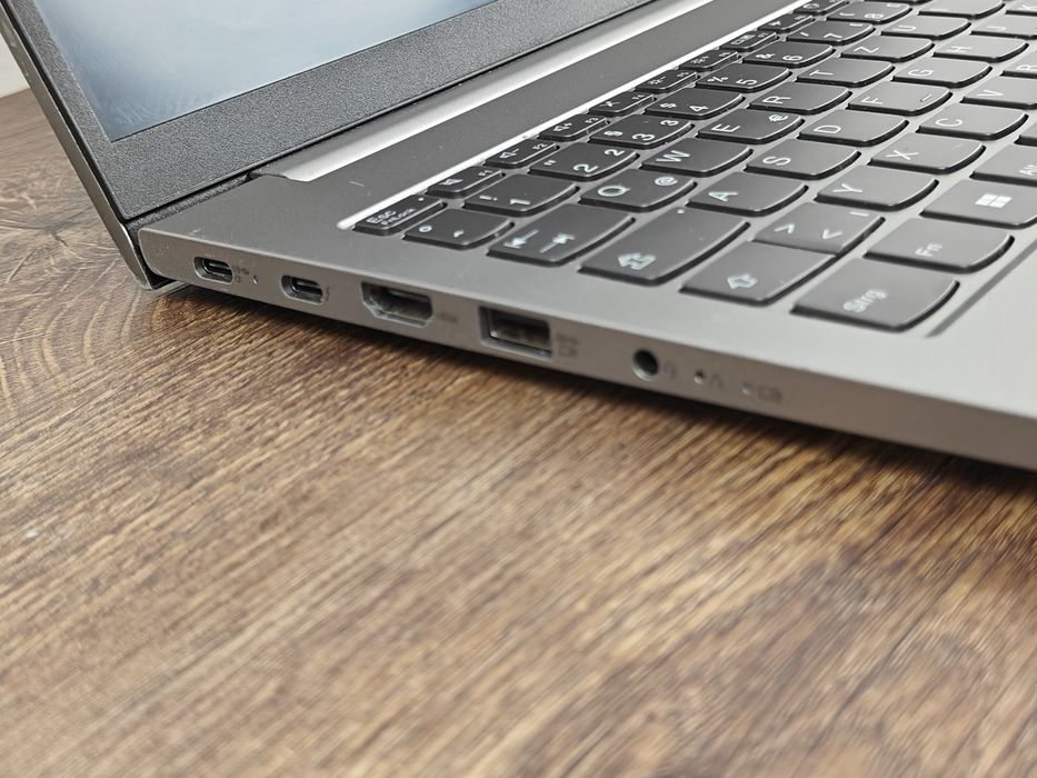 Lenovo ThinkBook 15 G4 IAP / Ryzen 5 4500U / 8GB / 256GB SSD / FHD IPS / Grade B