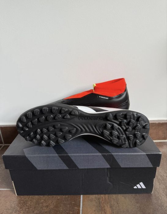 Adidas Predator Turf