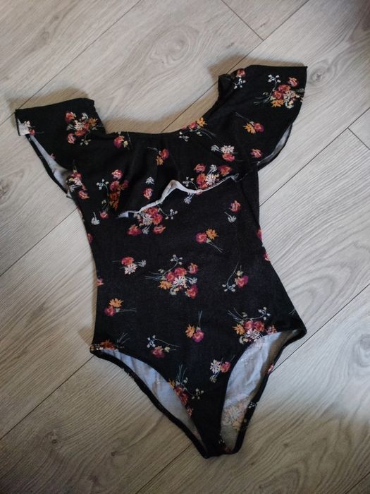 Body damskie Bershka XS