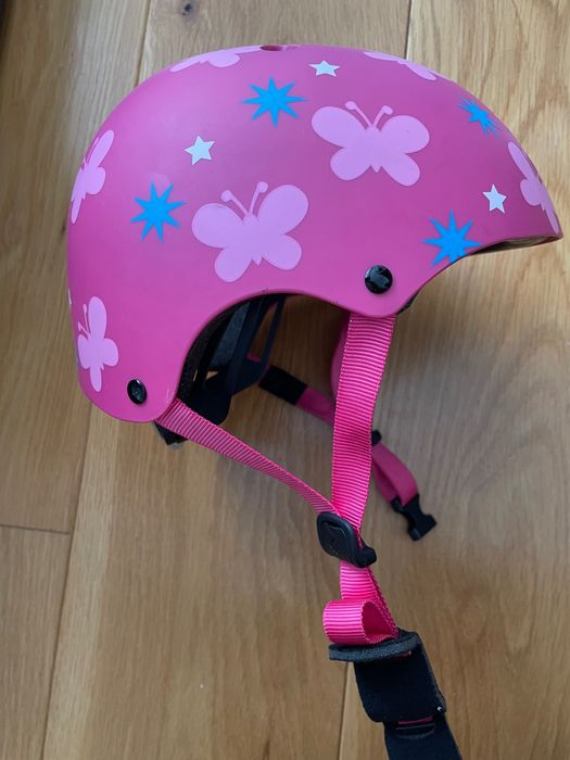 Wrotki, Kask 52-57 cm różowy w motyle i ochraniacze