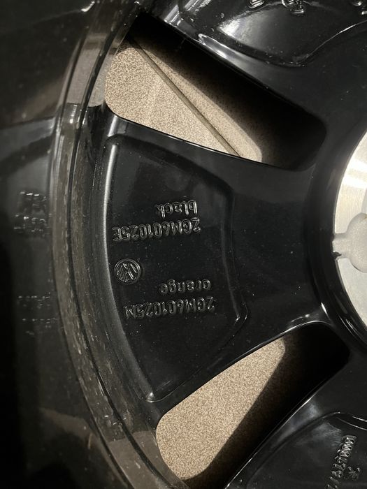 Felgi VW T-Cross 17 2gm601025e ET39 6.5Jx17 5x100