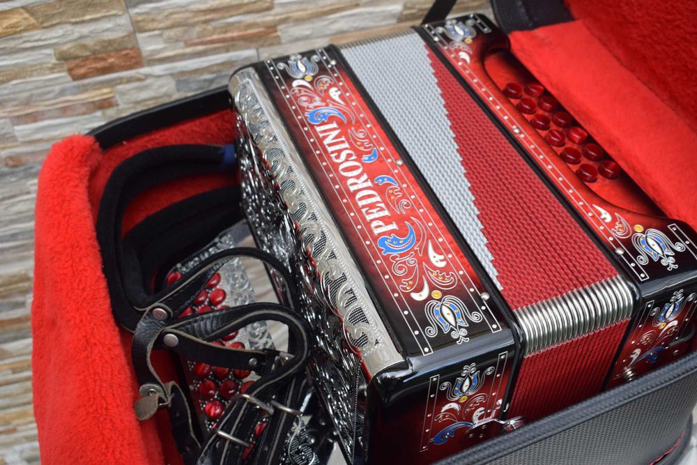 Concertina Pedrosini 4 Voz  Direta Fa La Re