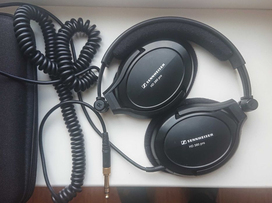 Навушники Sennheiser HD 380 PRO