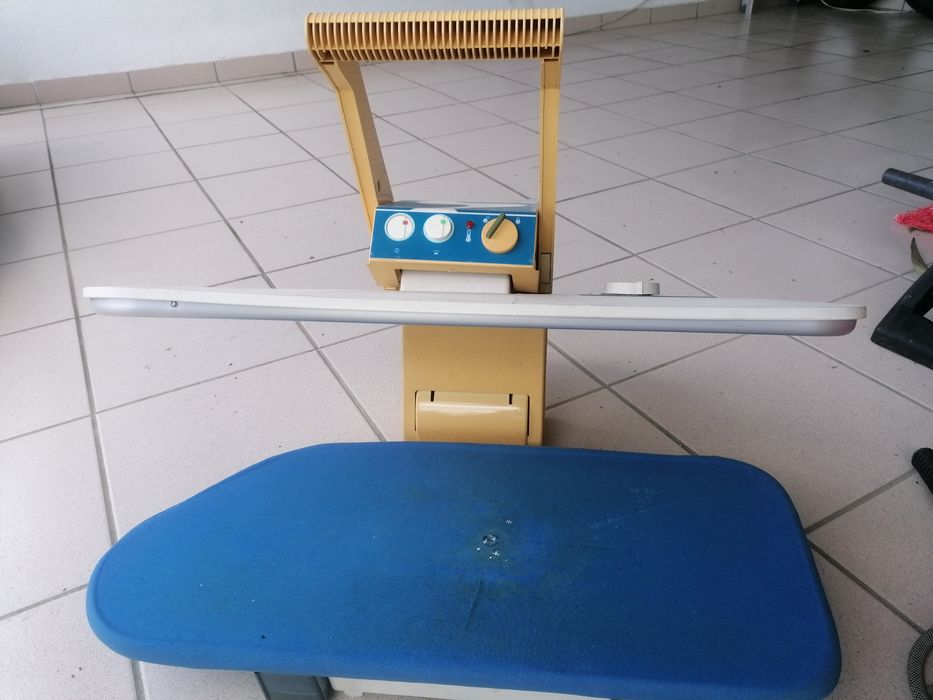 Máquina passar a ferro64861820421379121