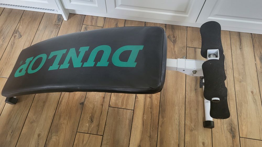 Ławeczka do brzuszków